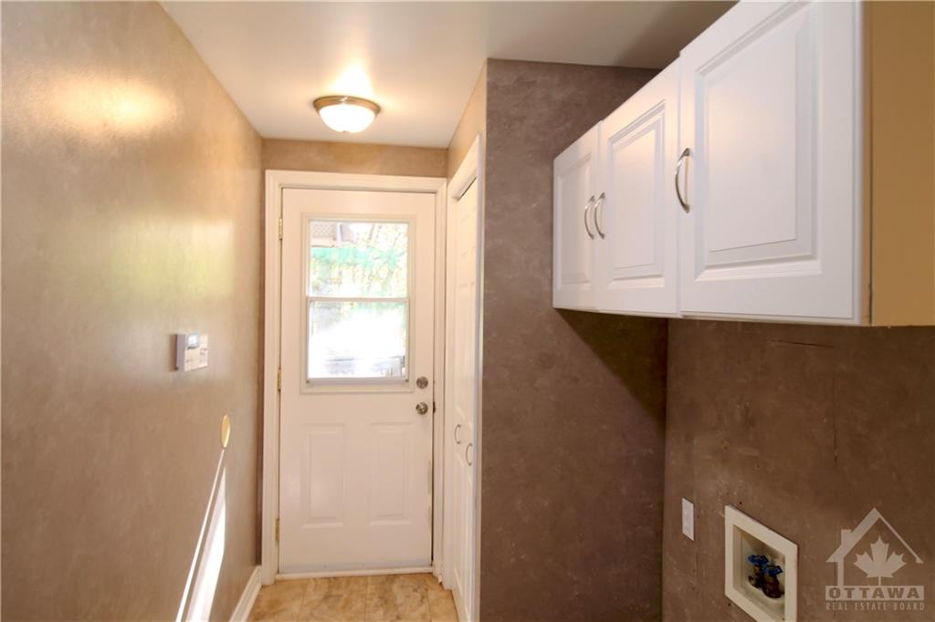 1776 RADAGE Road