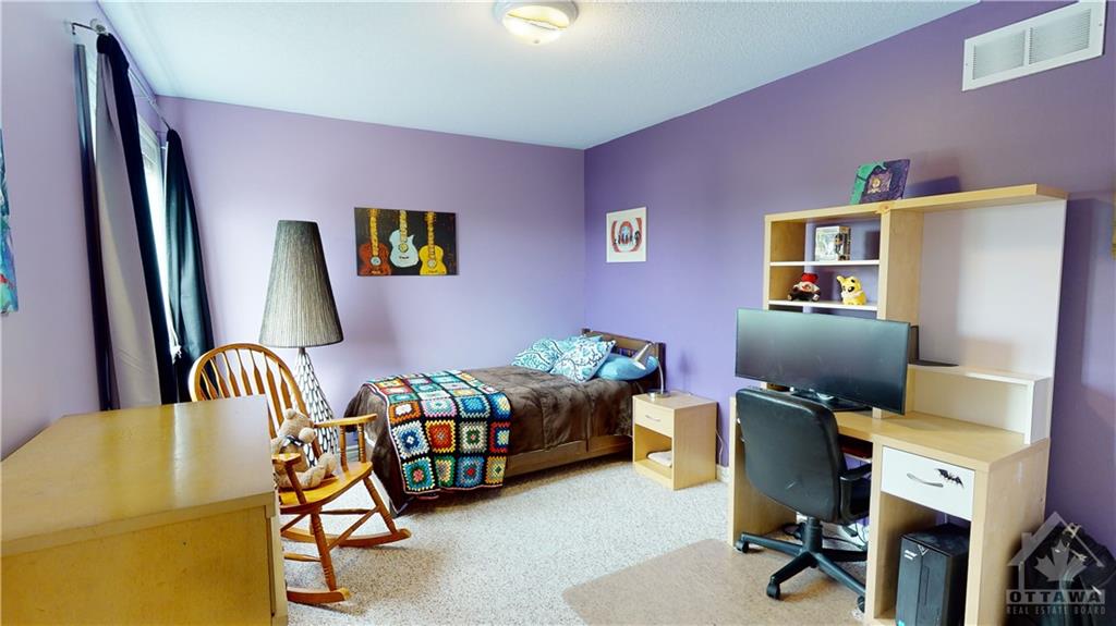 50 OSPREY Crescent
