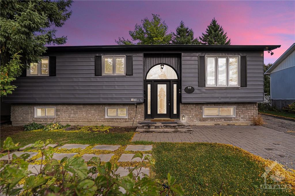 30 FRINGEWOOD Drive