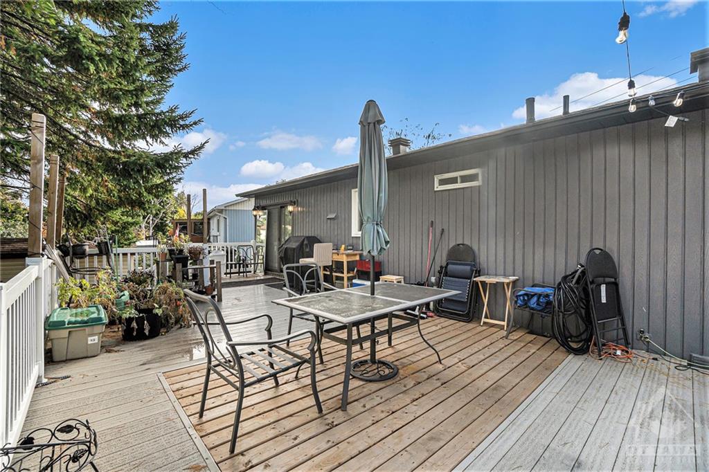 30 FRINGEWOOD Drive