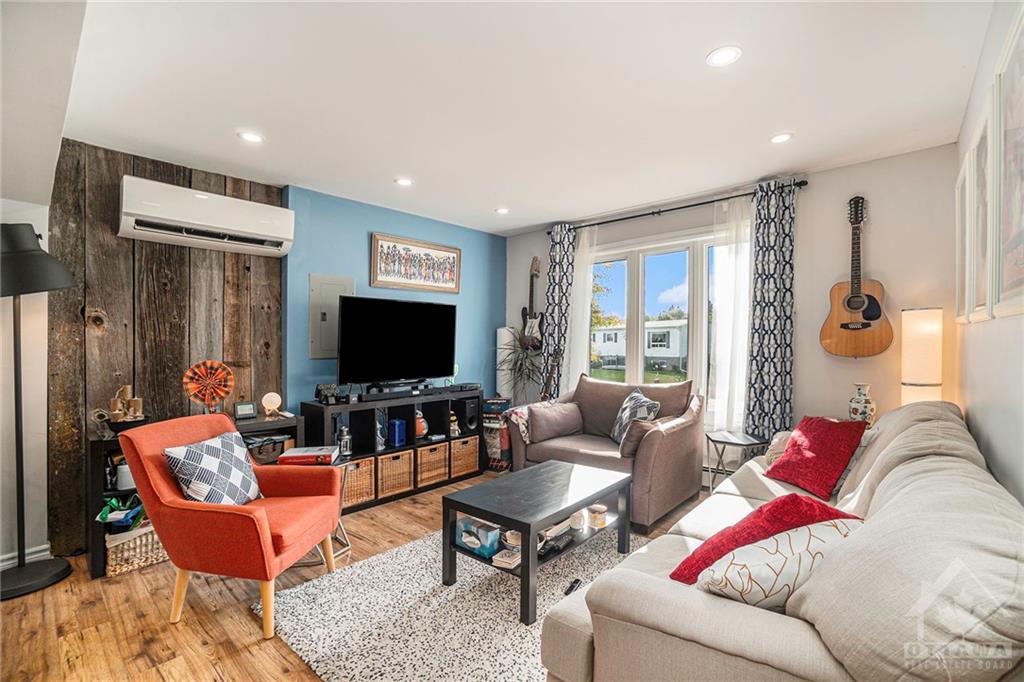 30 FRINGEWOOD Drive