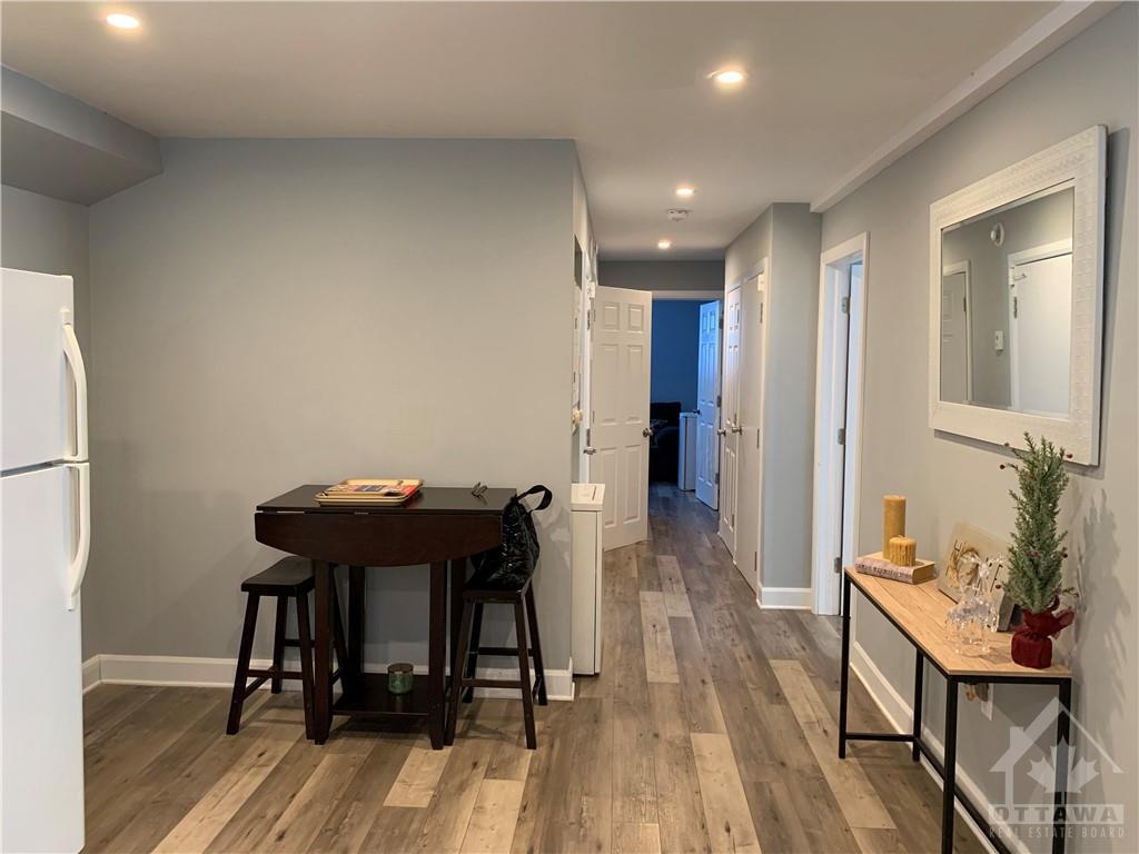 30 FRINGEWOOD Drive