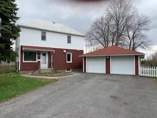 1233 CASWELL Crescent