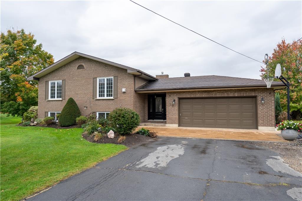 6612 WINE Crescent