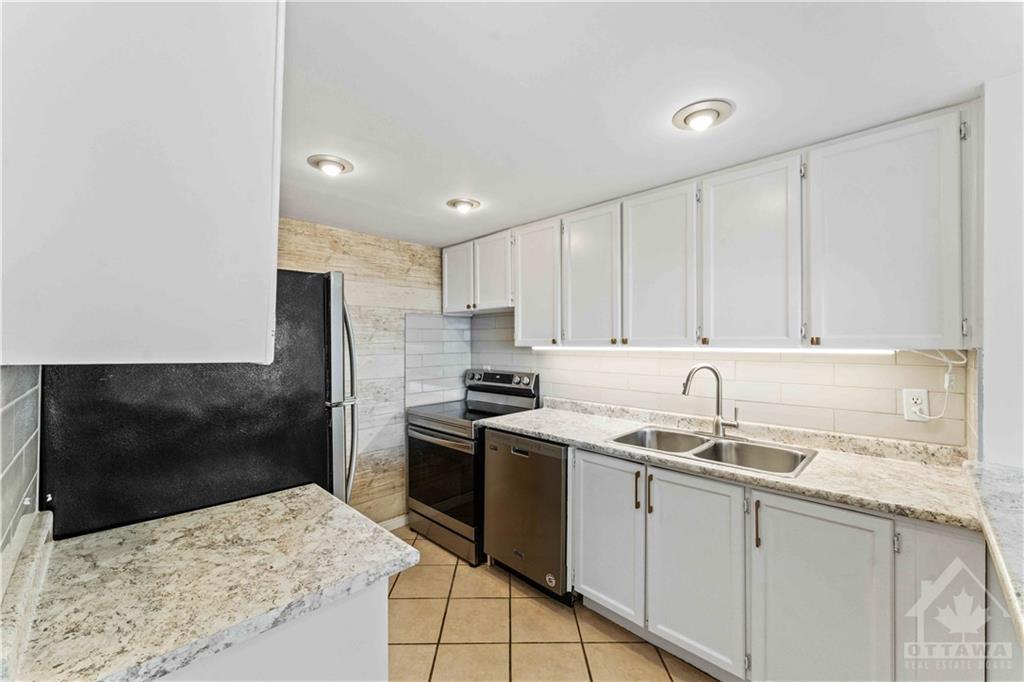 500 LAURIER Avenue, #1802