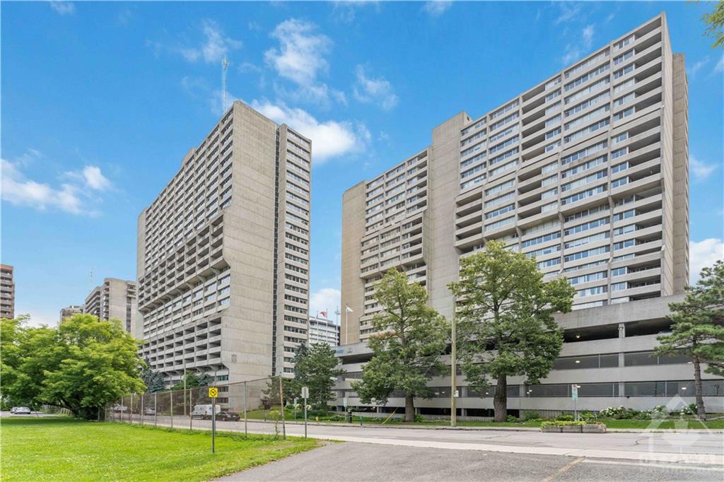 500 LAURIER Avenue, #1802