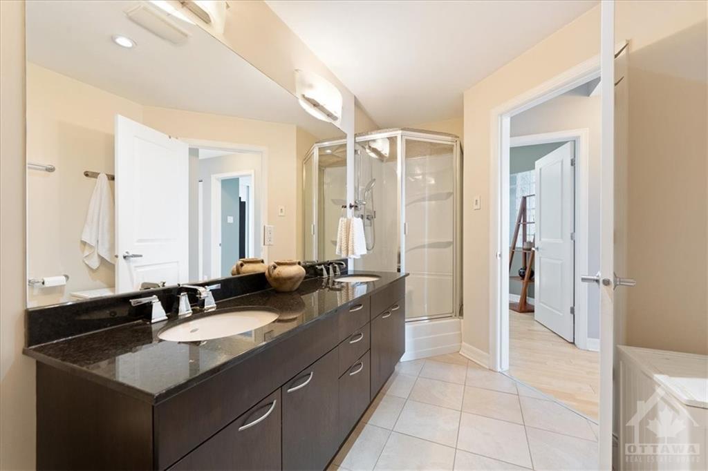 1227 WELLINGTON Street W, #501