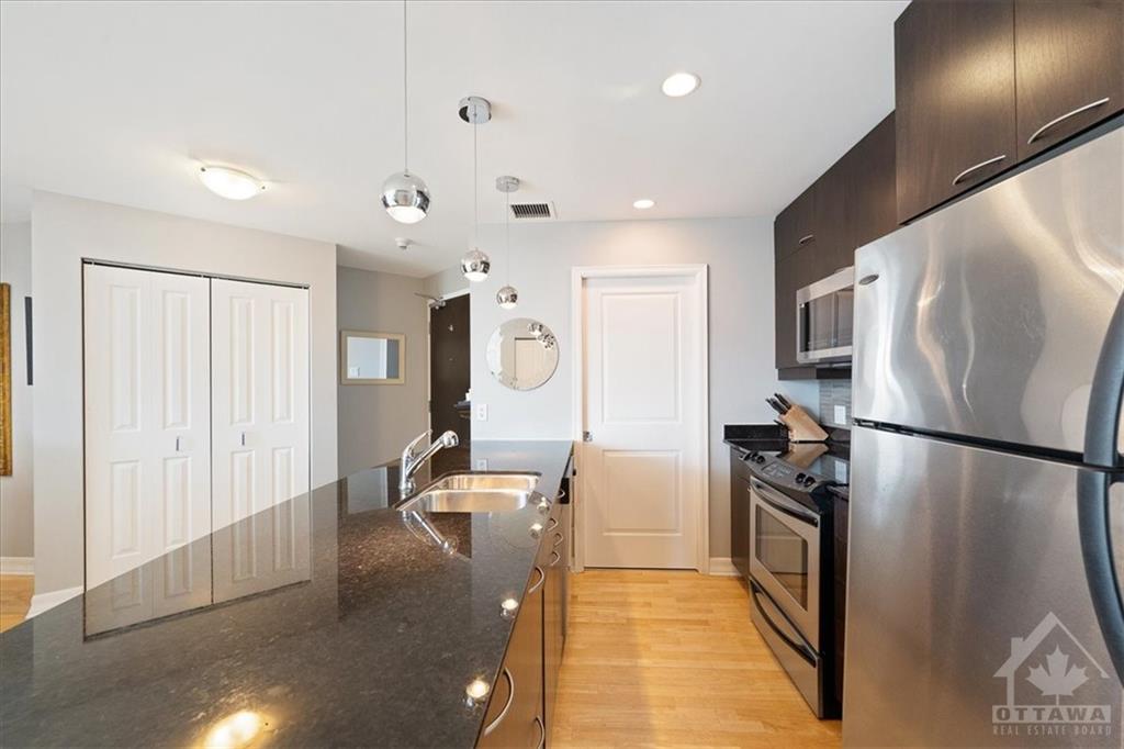 1227 WELLINGTON Street W, #501