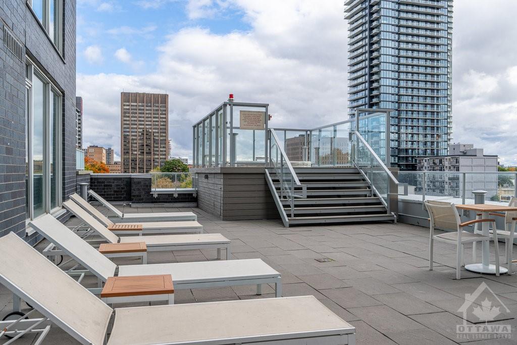 111 CHAMPAGNE Avenue, #1108