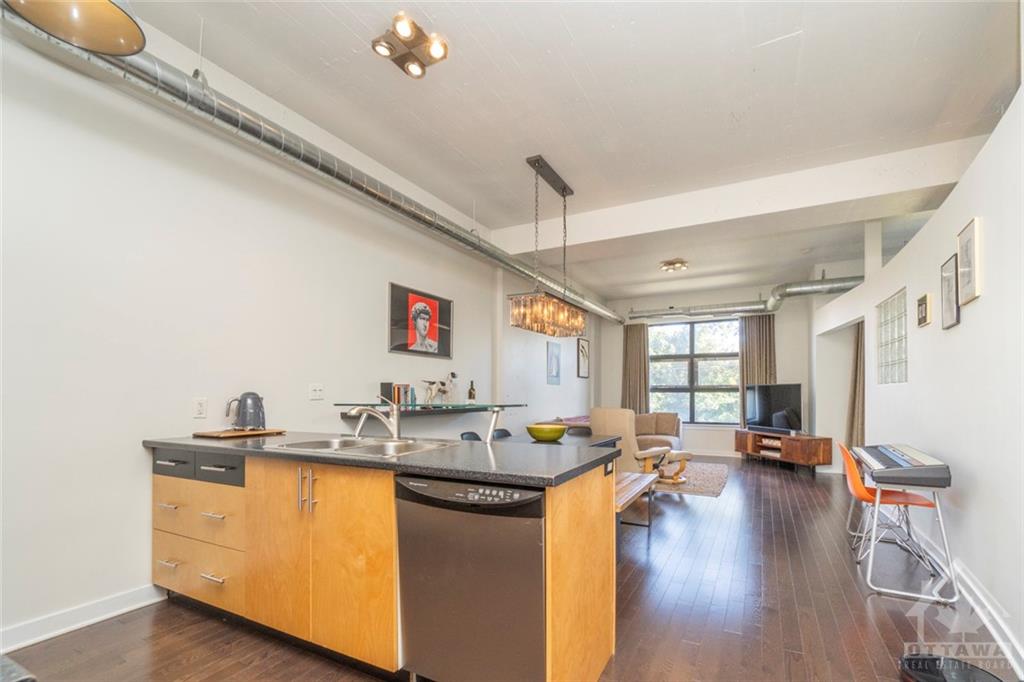 320 PARKDALE Avenue, #304
