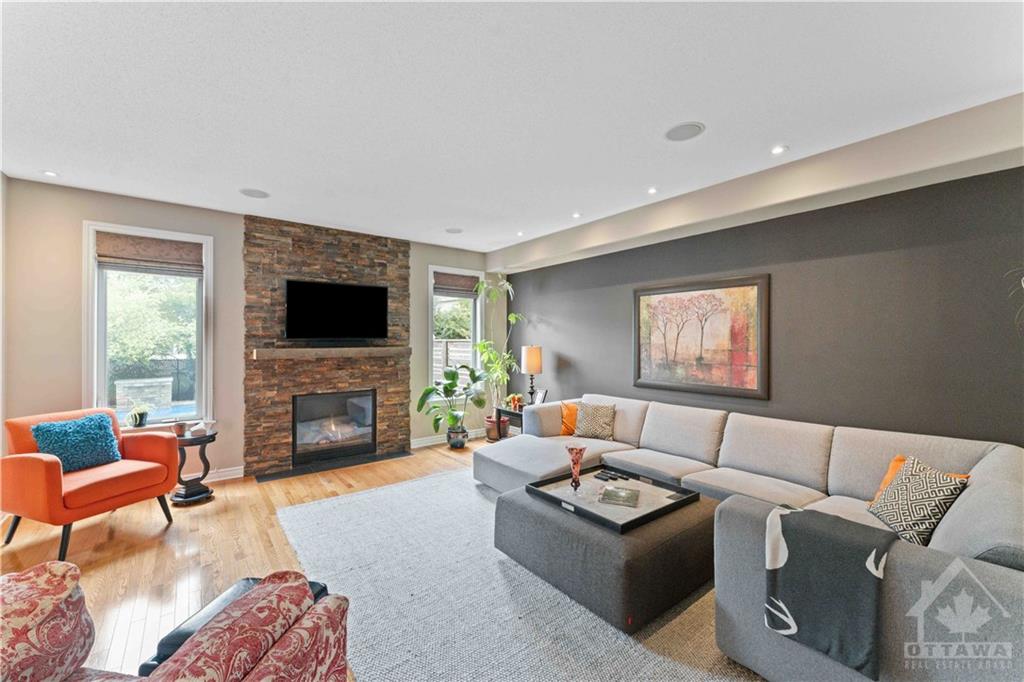 523 GOLDEN SEDGE Way