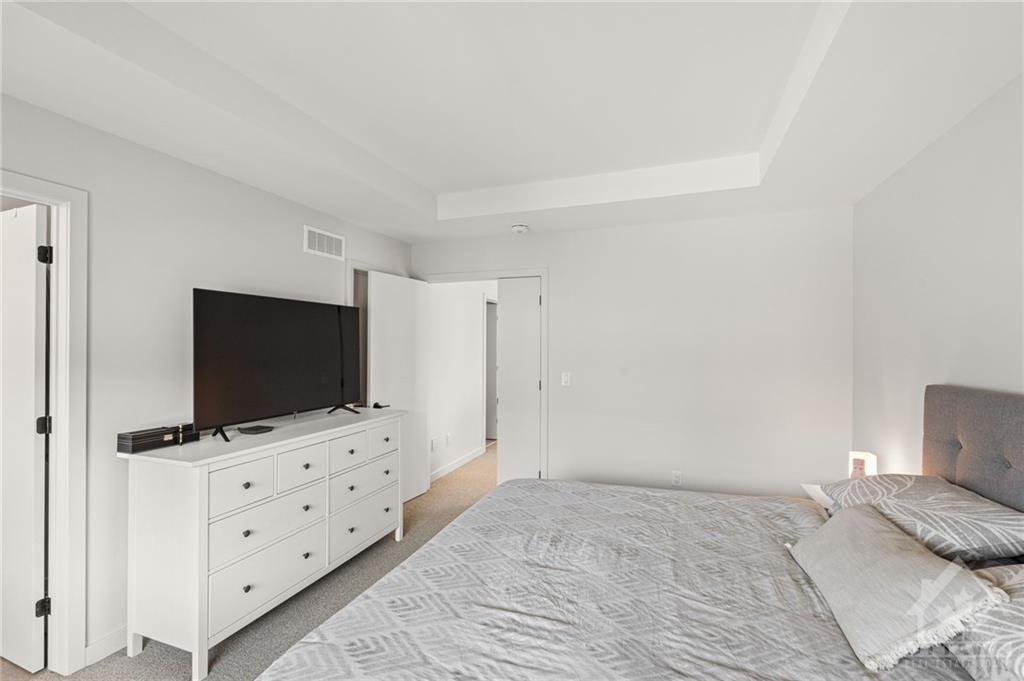 433 TRIDENT Mews