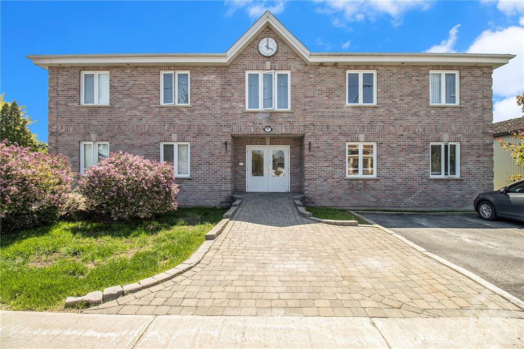 97 MILL Street, #3B