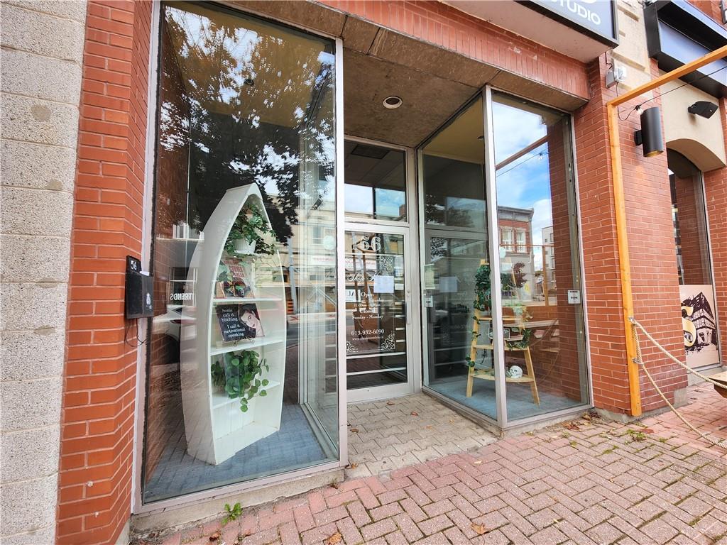 156 PITT Street