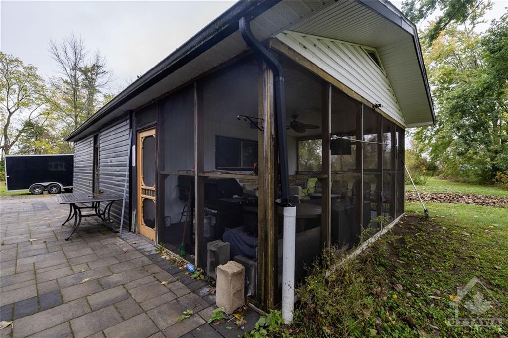 233 MAGEE Road