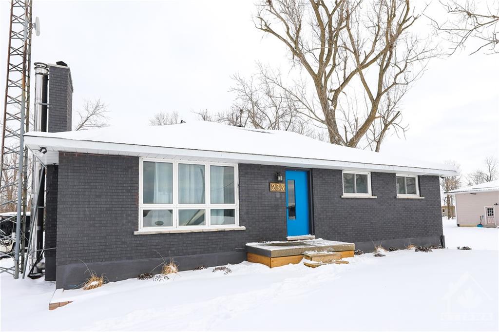 233 MAGEE Road