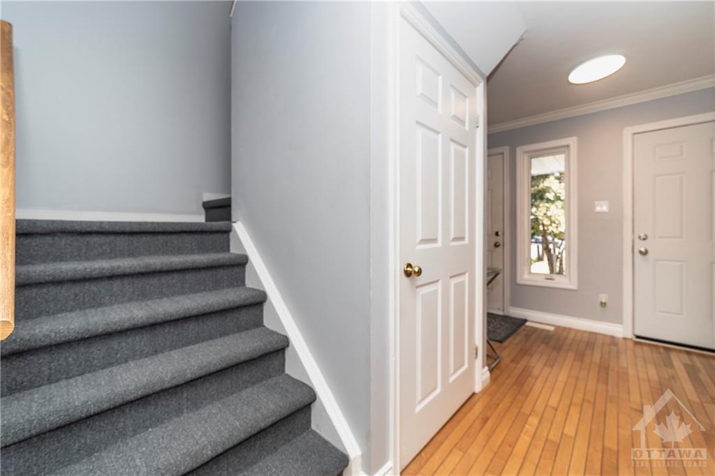 766 COTE Street