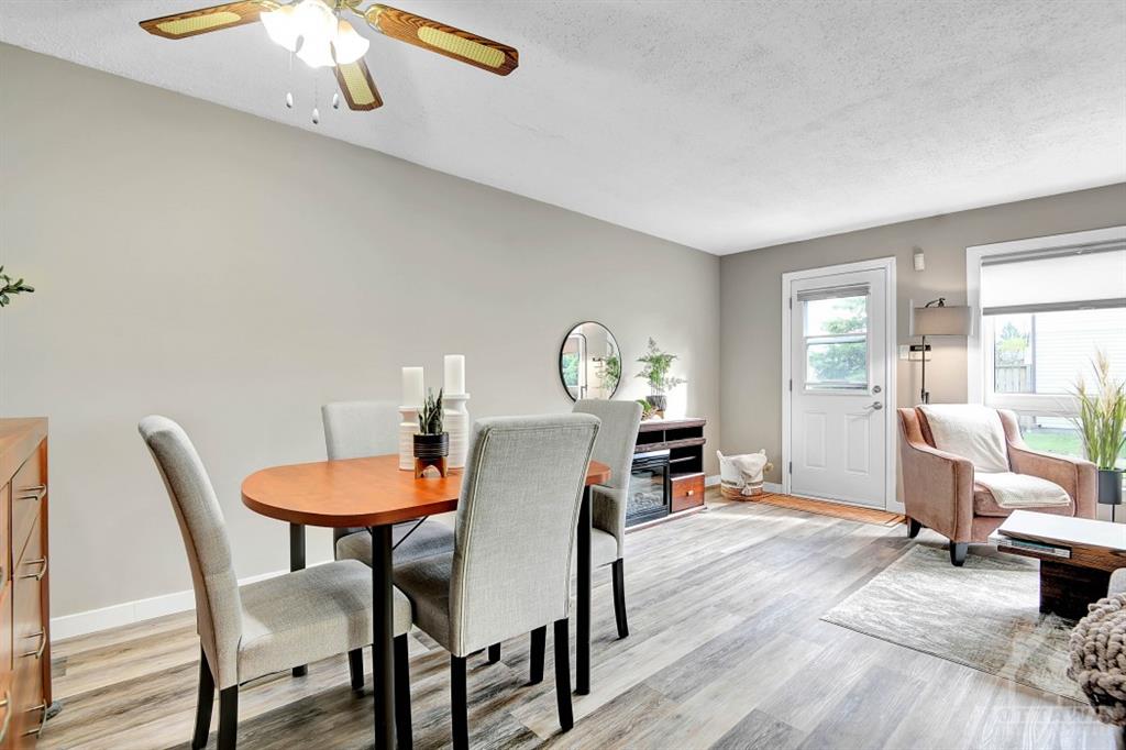 2 WOODVALE Green, #B