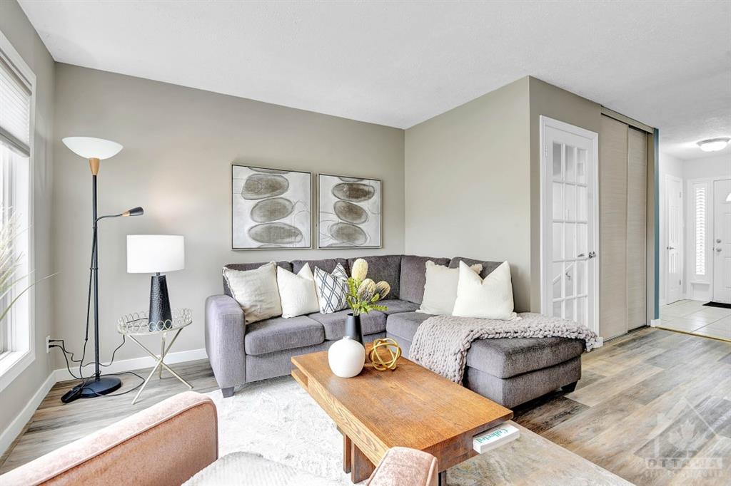 2 WOODVALE Green, #B