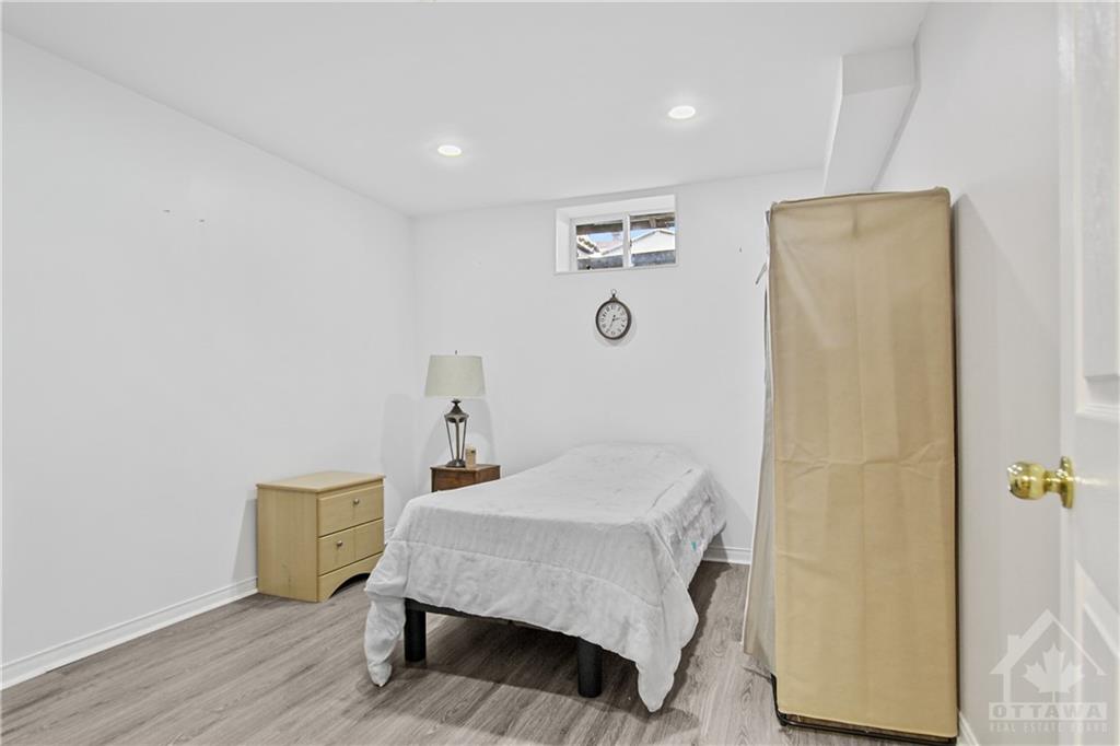 2103 GARDENWAY Drive