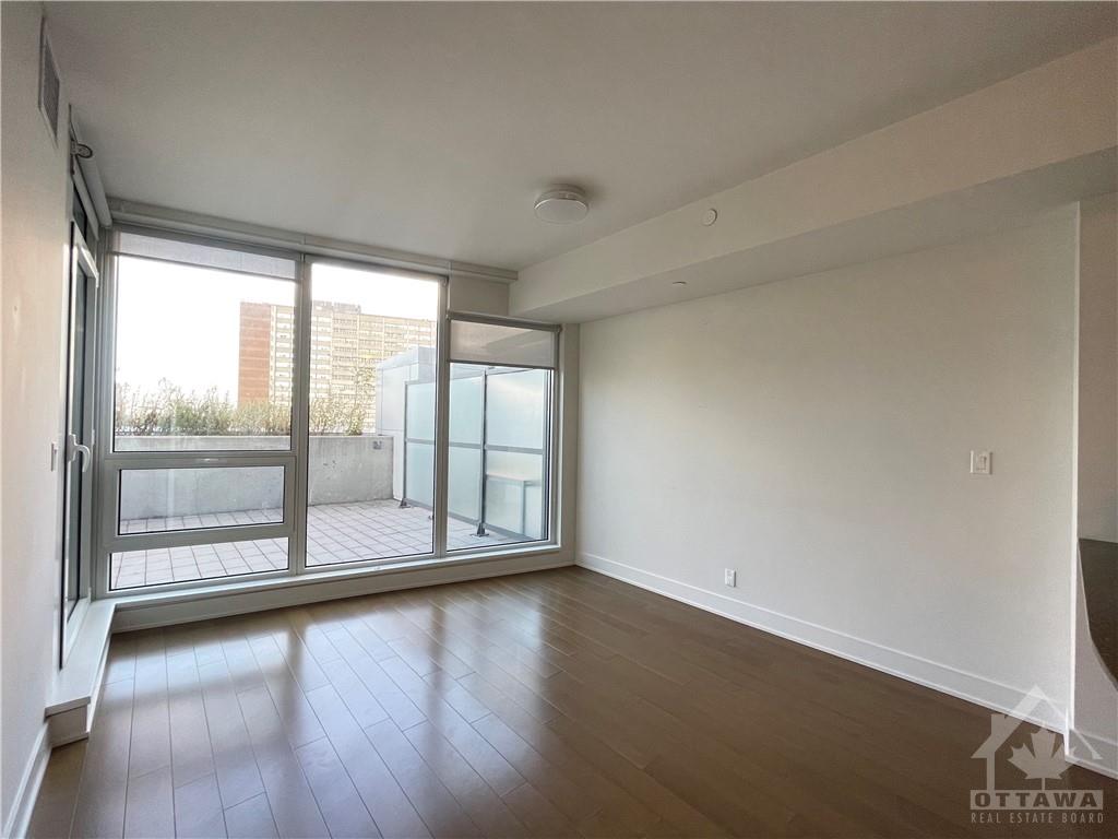 485 RICHMOND Road, #606