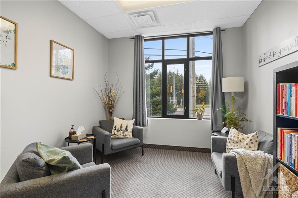 500 CLARIDGE Drive, #104