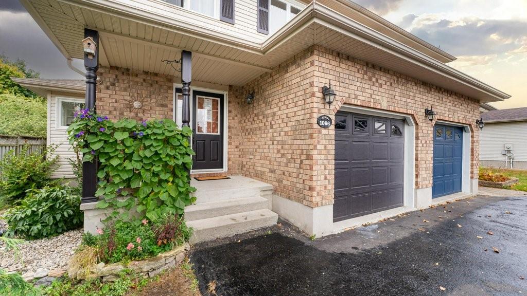 1066 BRIDLEWOOD Drive