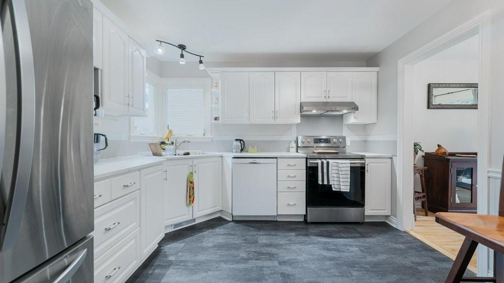 1066 BRIDLEWOOD Drive