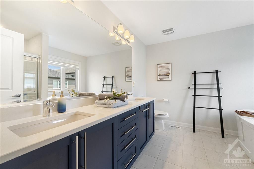 14 ERAMOSA Crescent