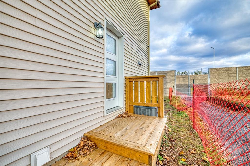 2148 EAST ACRES Road