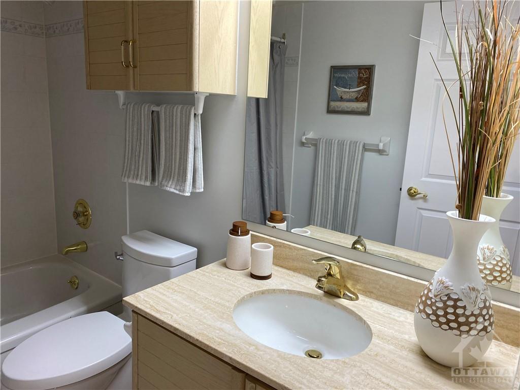 3099 CARLING Avenue, #203