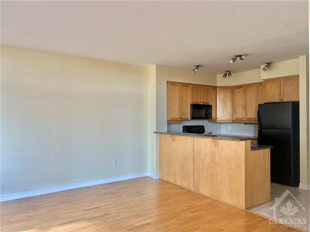 570 LAURIER Avenue, #406