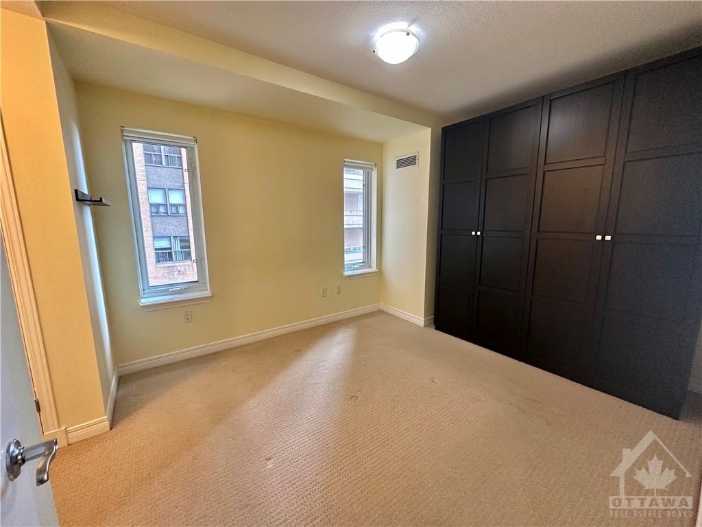 570 LAURIER Avenue, #406