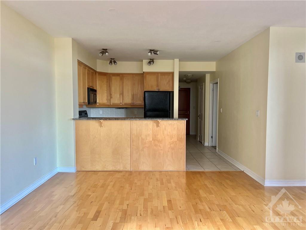 570 LAURIER Avenue, #406