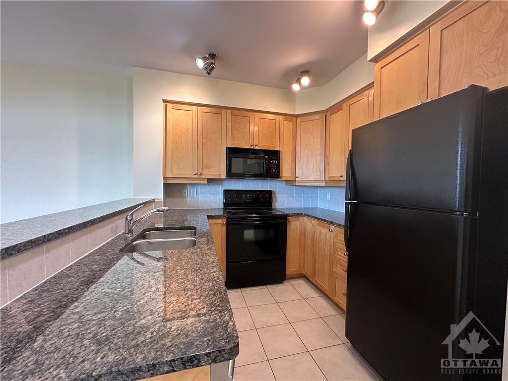 570 LAURIER Avenue, #406