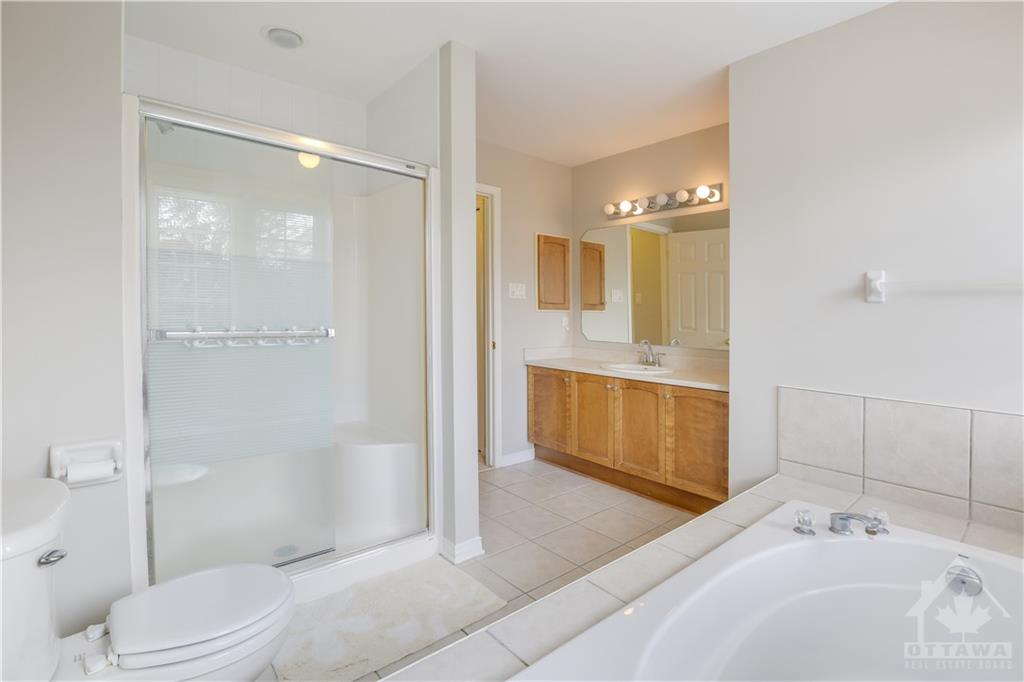 1 NORGOLD Crescent