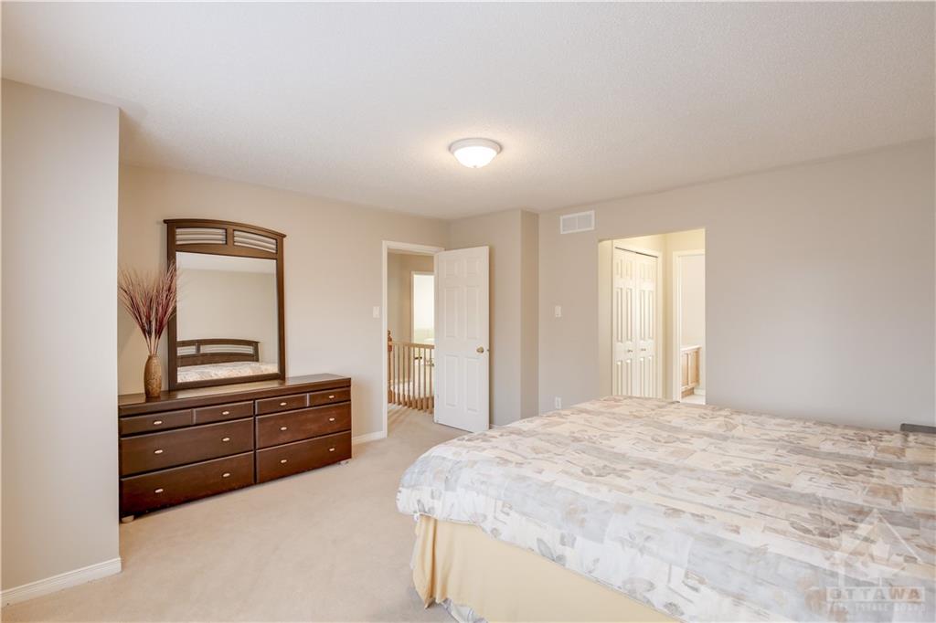 1 NORGOLD Crescent