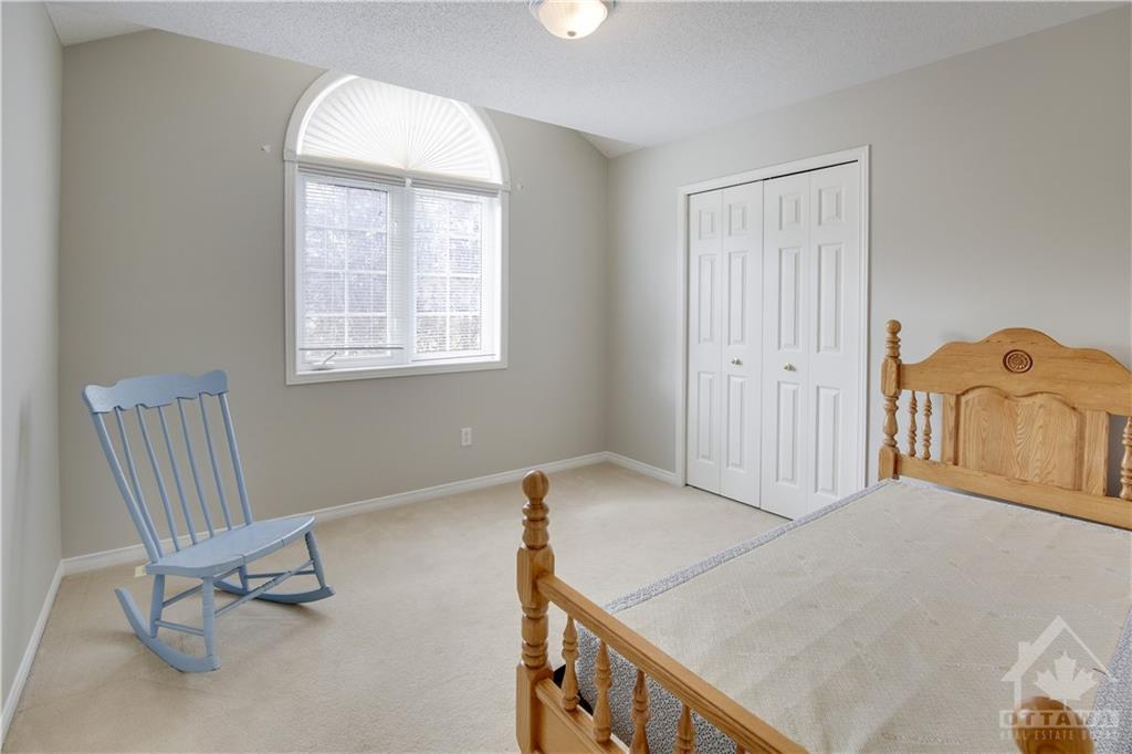 1 NORGOLD Crescent