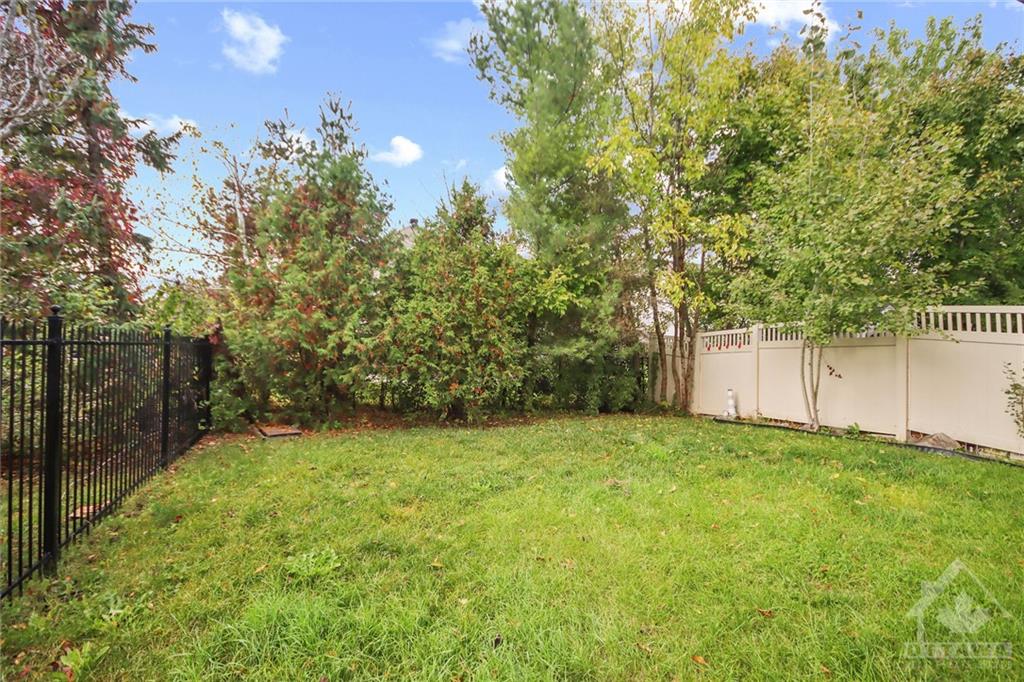 500 DEVONWOOD Circle