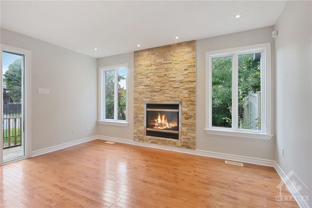 500 DEVONWOOD Circle