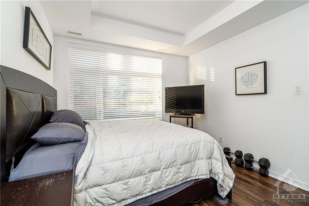 371 HALIBURTON Heights, #F