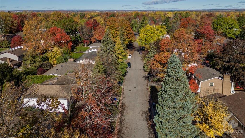 627 DUFF Crescent