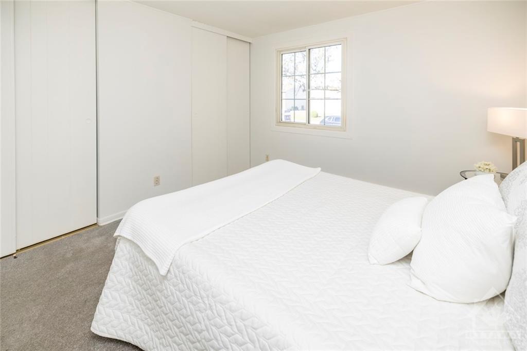 328 AMIENS Street