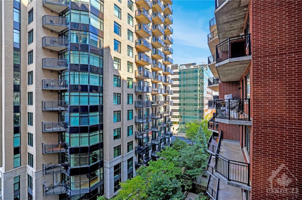 245 KENT Street, #707
