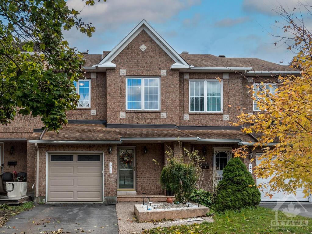 71 FLOWERTREE Crescent
