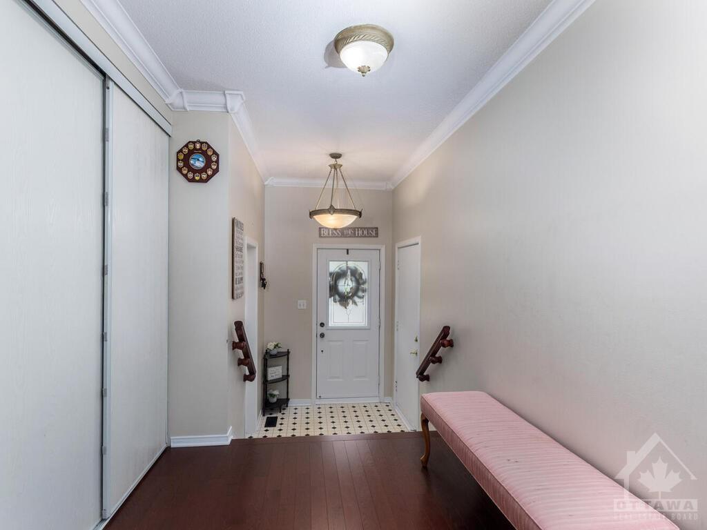 71 FLOWERTREE Crescent