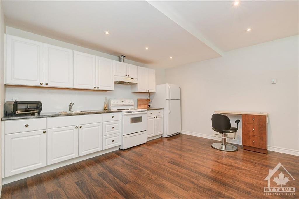 59 ASSINIBOINE Drive