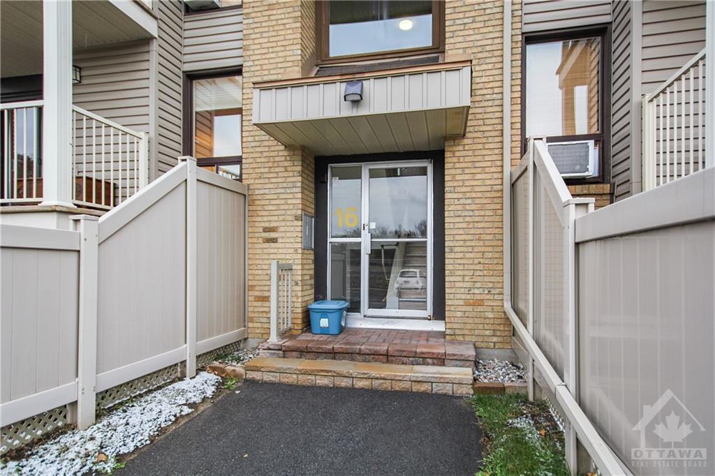 16 SWEETBRIAR Circle, #1