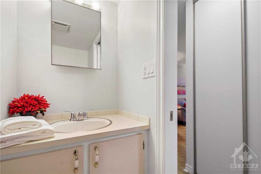 16 SWEETBRIAR Circle, #1