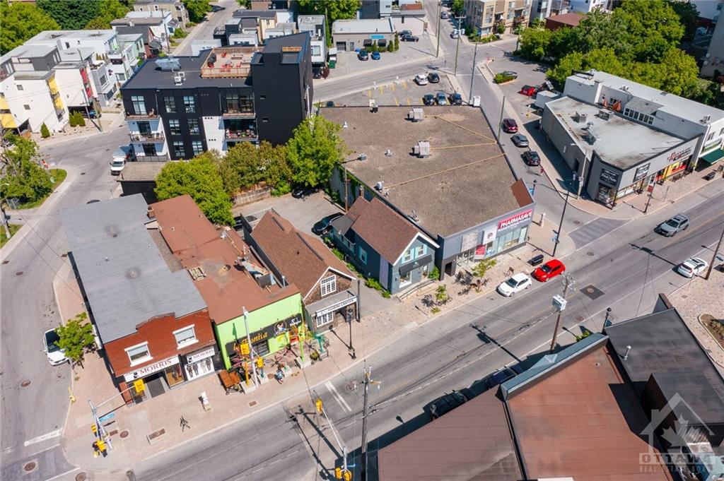 1071 WELLINGTON Street W